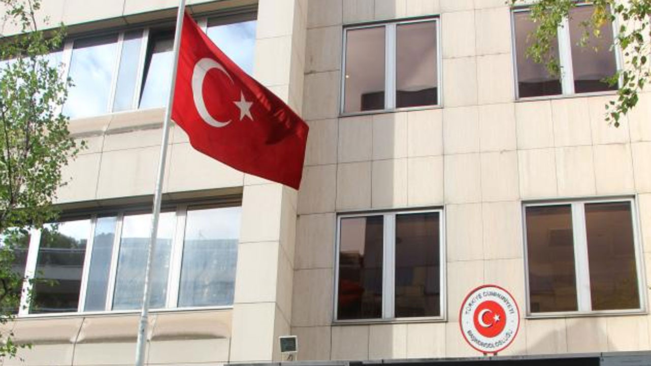 Türkiye'nin Marsilya Başkonsolosluğuna molotofkokteylli saldırı
