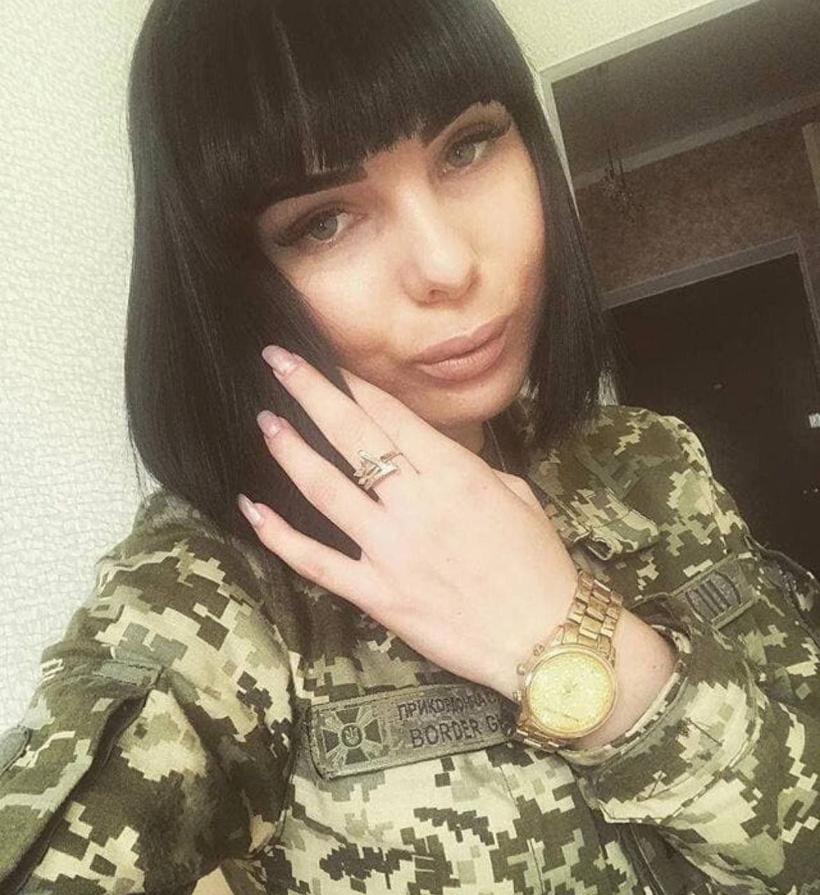 Ukrayna ordu sözcüsü kadın yüzbaşı yılbaşı tatilini Paris'te geçirdi! Ülke ayağa kalktı