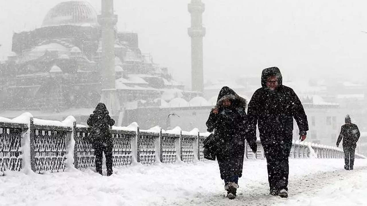 "Kış gibi kış" müjde İstanbul'a kar yaklaşıyor işte o tarih! Meteoroloji uyardı bugüne dikkat