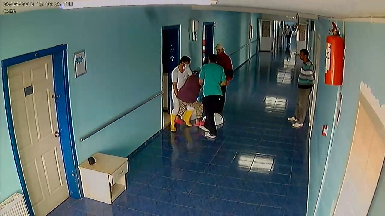 Engelli bakım merkezinde skandal görüntüler! 22 kişiye dava