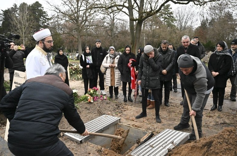 Cesedi yanlışlıkla yakılmıştı cinayet çıktı! O Türk öldürülmüş katilin kimliği şok etti