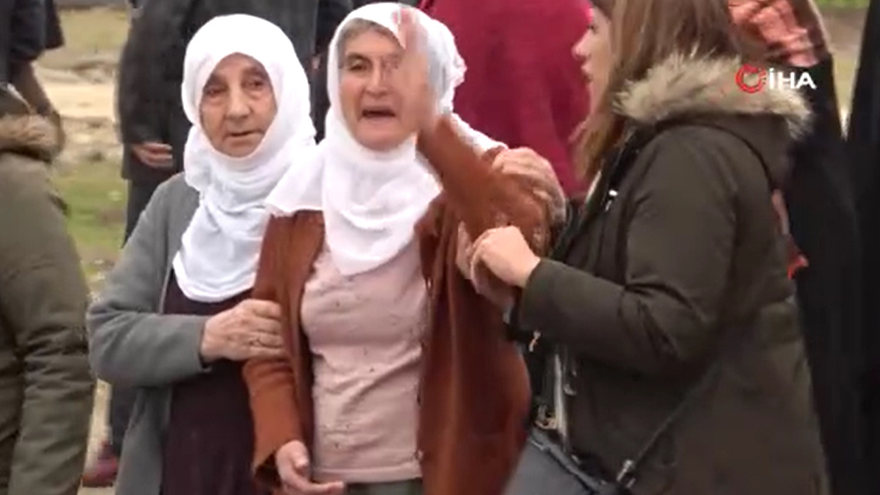 Diyarbakır annelerinin sembolü Hacire Akar’dan Kürtçe beddua: “HDP’nin evi yıkılsın, kör olsun”