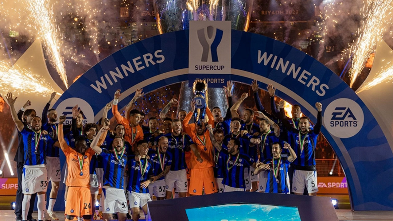 İtalya Süper Kupası'nın sahibi Inter oldu Hakan Çalhanoğlu ilk 11'de başladı