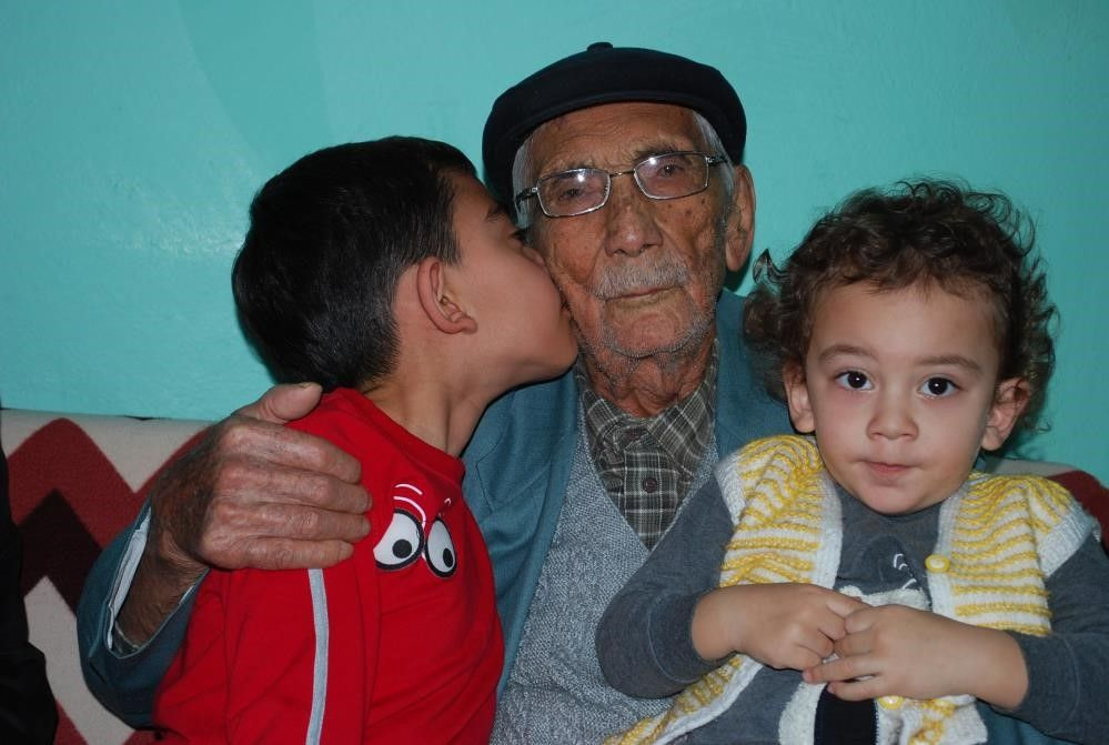 6 çocuk 60 torunu vardı! Dedelerin dedesi 109 yaşında hayatını kaybetti