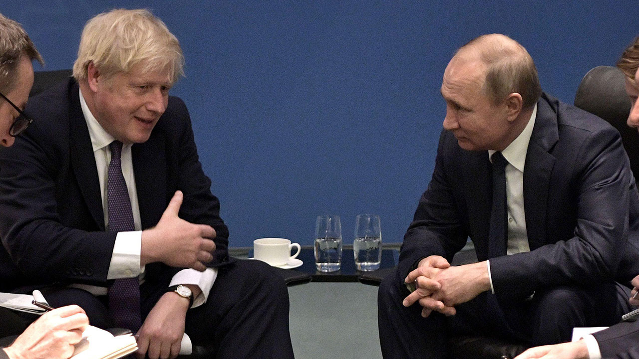 Rusya lideri Putin'den İngiltere'ye yok tehdit! Füzeyle sadece bir dakika sürer