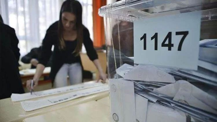 Şubat ayının ilk anketi açıklandı! AK Parti son 3 ayda oylarını yüzde 4.8 artırmıştı