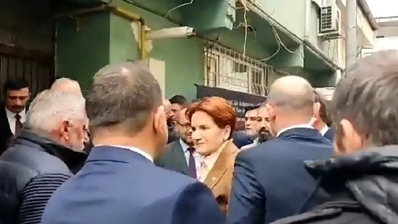 Meral Akşener, Bursa’da Sinan Ateş’in baba evini ziyaret etti
