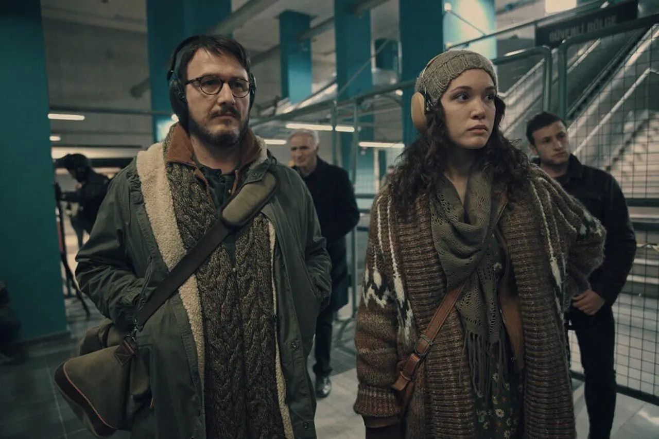 Netflix'ten şoke eden Sıcak Kafa kararı! Seyirci kazan kaldırdı: 