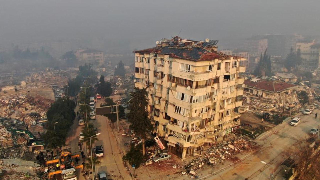 Hatay'da durum vahim korkunç görüntüler geldi enkaz yığınları havadan böyle fotoğraflandı