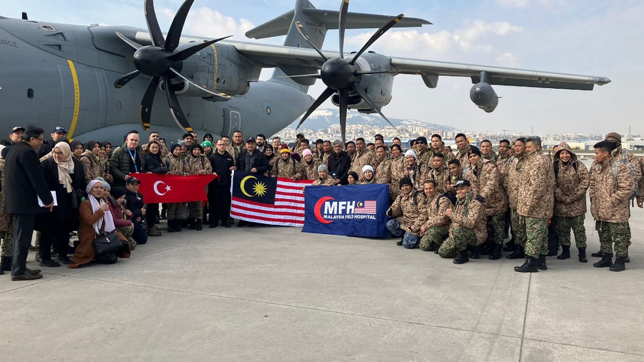 Malezya'dan Türkiye'ye deprem desteği! Çok sayıda doktor ve sağlık çalışanı afet bölgesine gidiyor