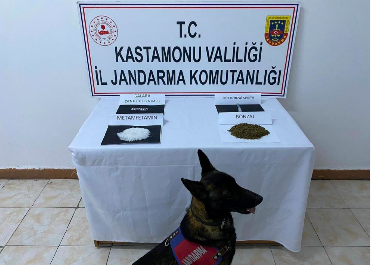 Bunu da gördük! Deprem bölgesine götürülen kolilerden çıktı gören şok oldu