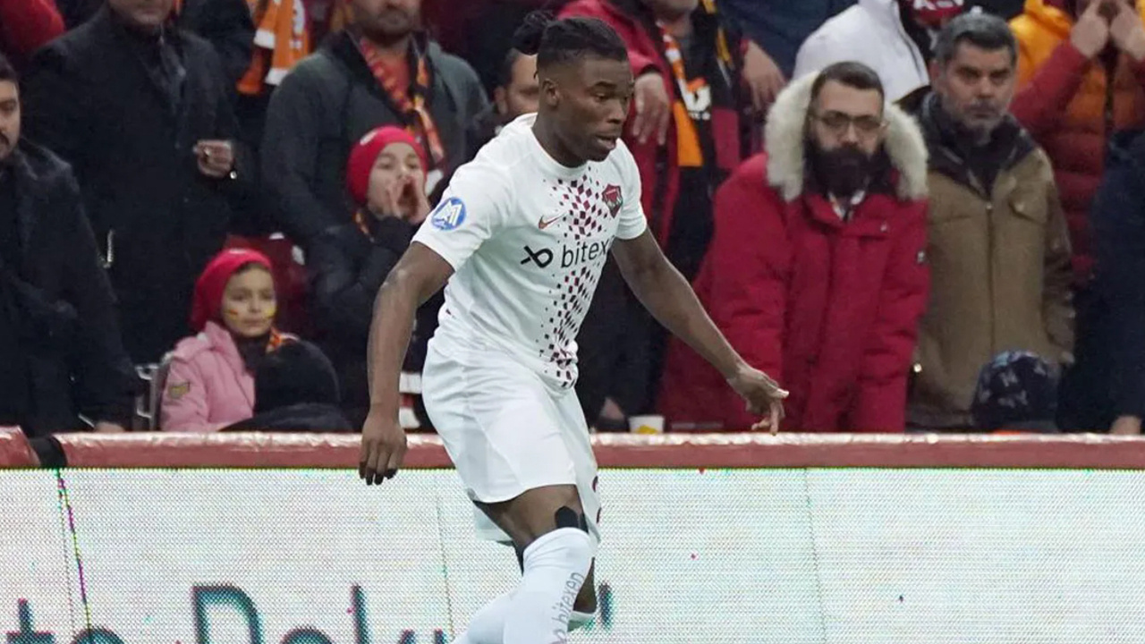 Galatasaray ligden çekilen Hatayspor'un yıldızı ile anlaştı