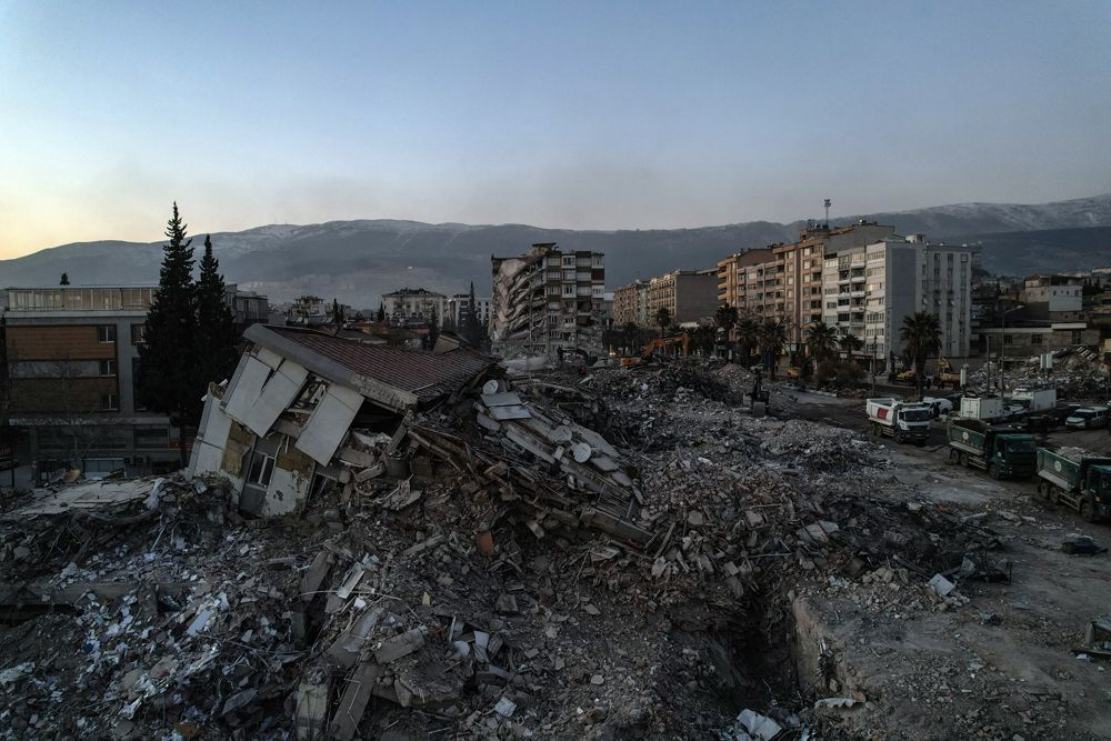 Deprem sonrası Kahramanmaraş’a bakın! Son hali görüntülendi çalışmalar sürüyor