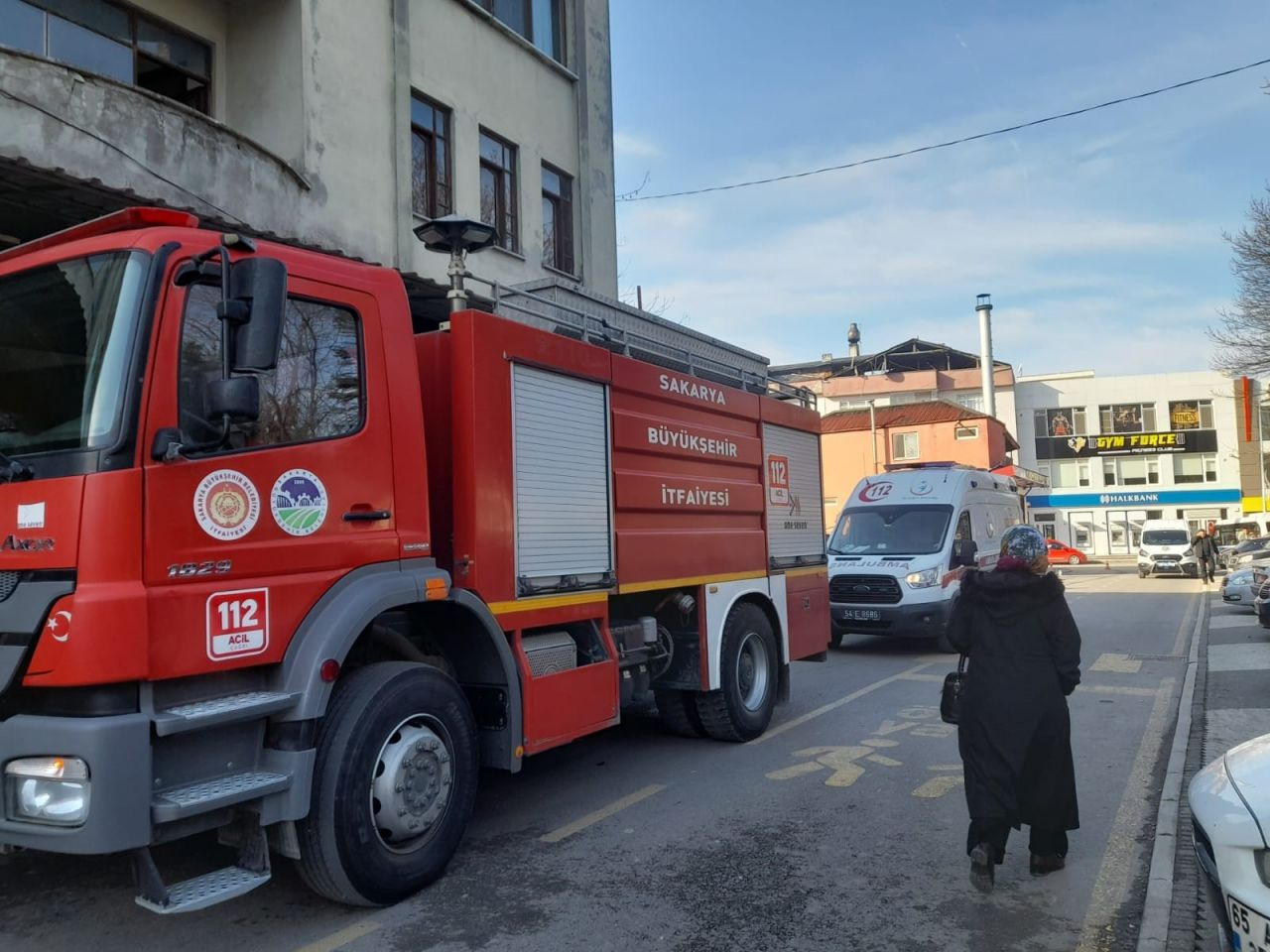 Eve geldiğinde dehşete düşüren manzara ile karşılaştı! Sakarya'da facia 3 kişi öldü