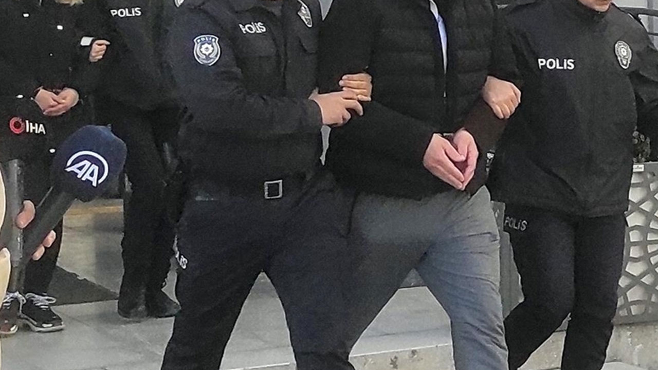 Tekirdağ'da Ergene Belediyesi'nde 'rüşvet' operasyonu: 5'i belediye personeli 20 kişi gözaltına alındı