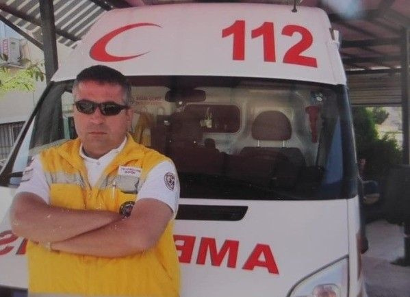 Denizli'de 16 yaşındaki çocuk, ambulans şoförü babasını öldürdü! Cinayet anında anne...