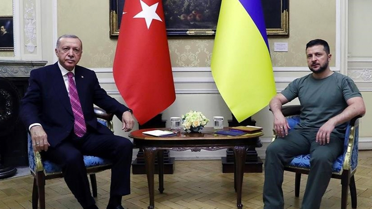 Cumhurbaşkanı Erdoğan Ukrayna Devlet Başkanı Zelenski ile telefonda görüştü
