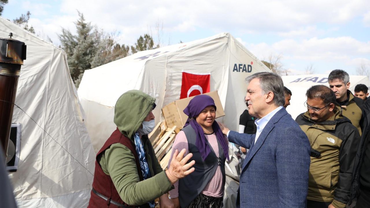Abdullah Gül'den çarpıcı açıklamalar! 'Asla affedilmez, hiç yakışmaz'