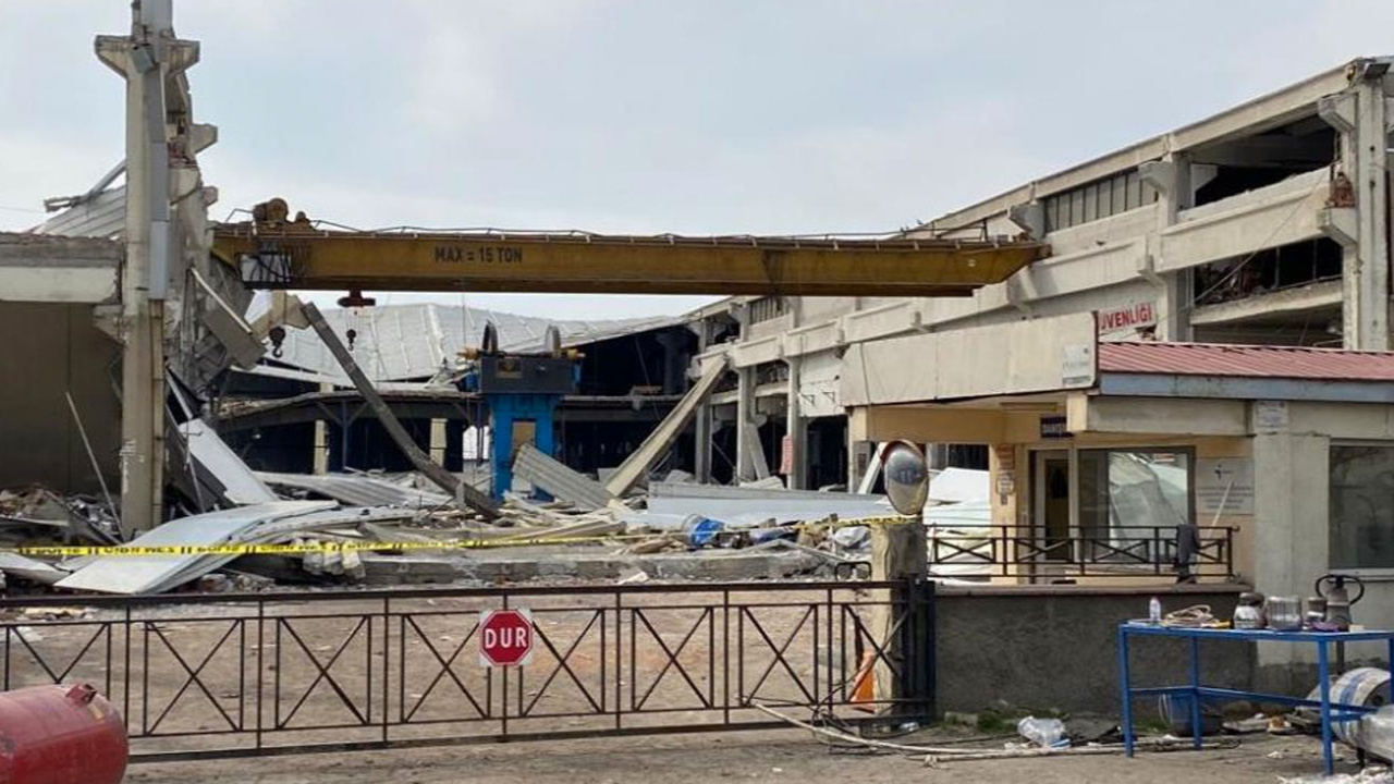 Malatya'daki 5.6'lık depremde Kahramanmaraş'ta fabrika çöktü: 1 ölü, 4 yaralı