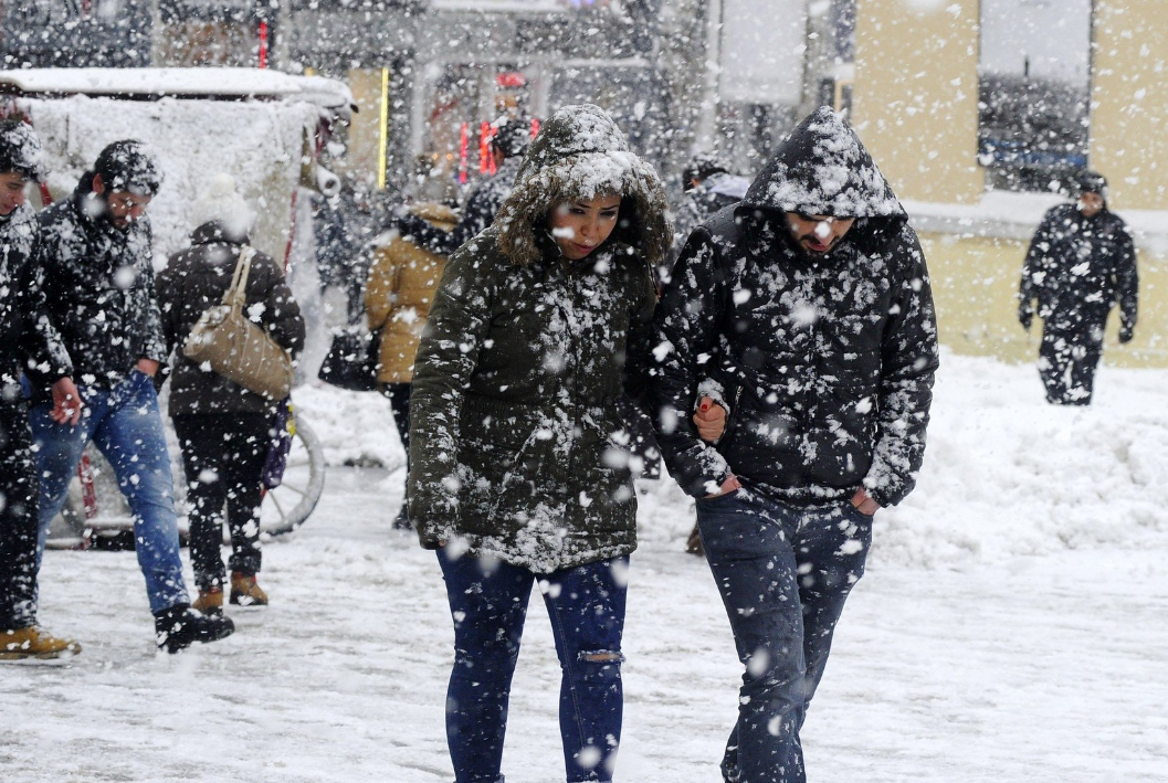 Türkiye bu habere kilitlendi kar beklenen tarih açıklandı! Meteoroloji uzmanı ciddi uyardı: Pencereleri kapatın
