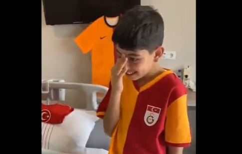 Galatasaraylı depremzede Cihan Emir Parlak öldü son görüntüsü ağlattı: Ben üzülmem artık
