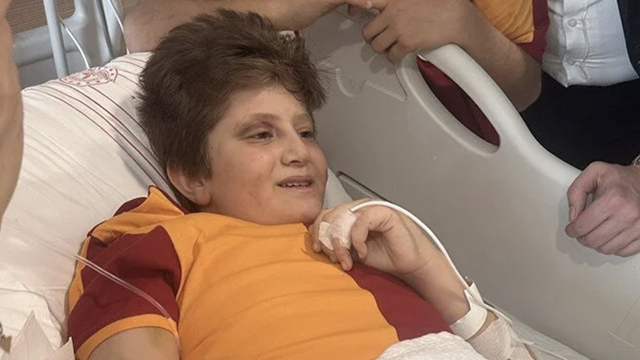 62. saatte enkaz altından çıkarılan Cihan Emir Parlak hayatını kaybetti