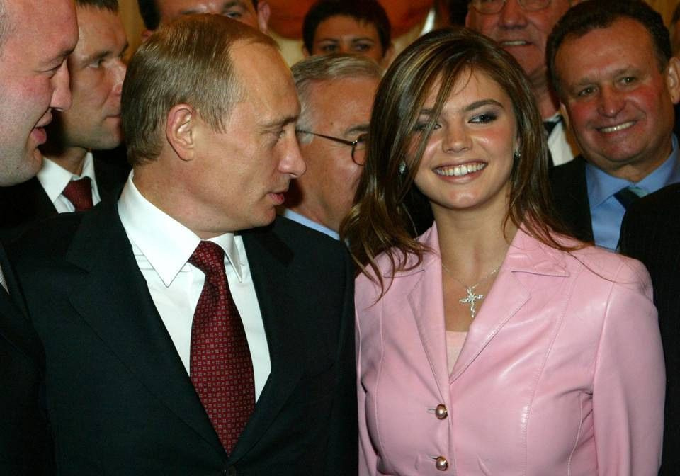 Rus lider Putin'in 'gizli aşkı'nın doktoru sır şekilde öldü! Putin'in iki gizli oğlunun ebeliğini yapmıştı