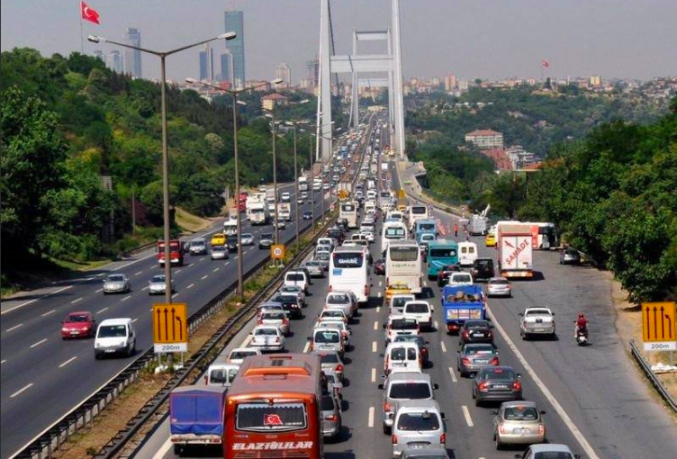 İstanbul'da deprem göçü! Kaçan kaçana 20 yıldır böylesi ilk kez oldu!