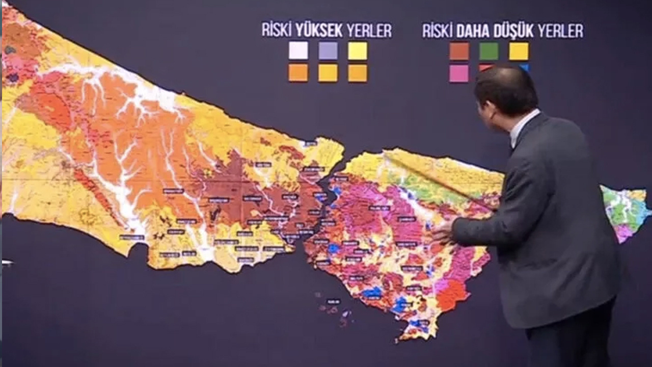 Buralarda zemin sıvılaşıyor dedi Japon uzman İstanbul'daki tehlikeli ilçeleri sıraladı