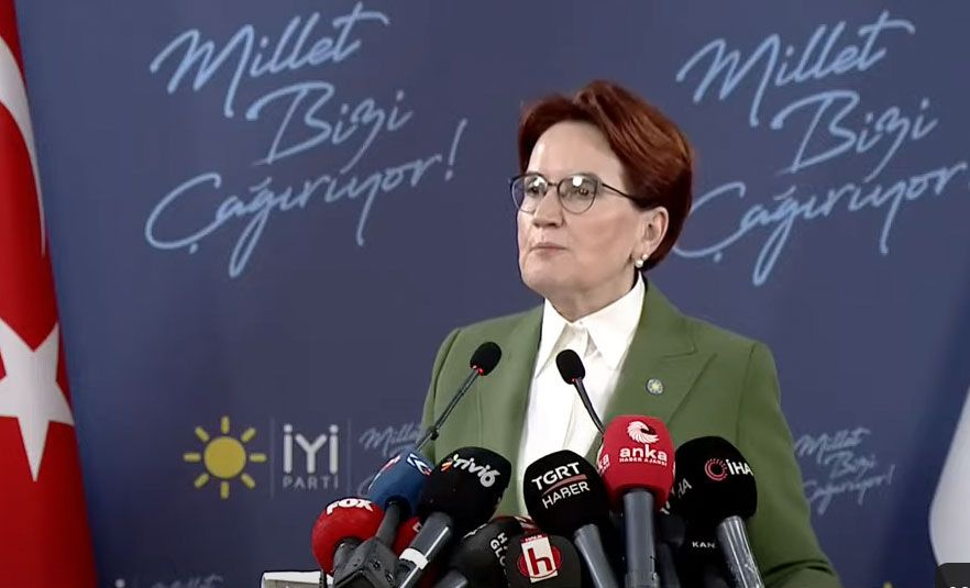 Gazeteler masayı deviren Meral Akşener'i nasıl gördü? Dikkat çeken başlıklar