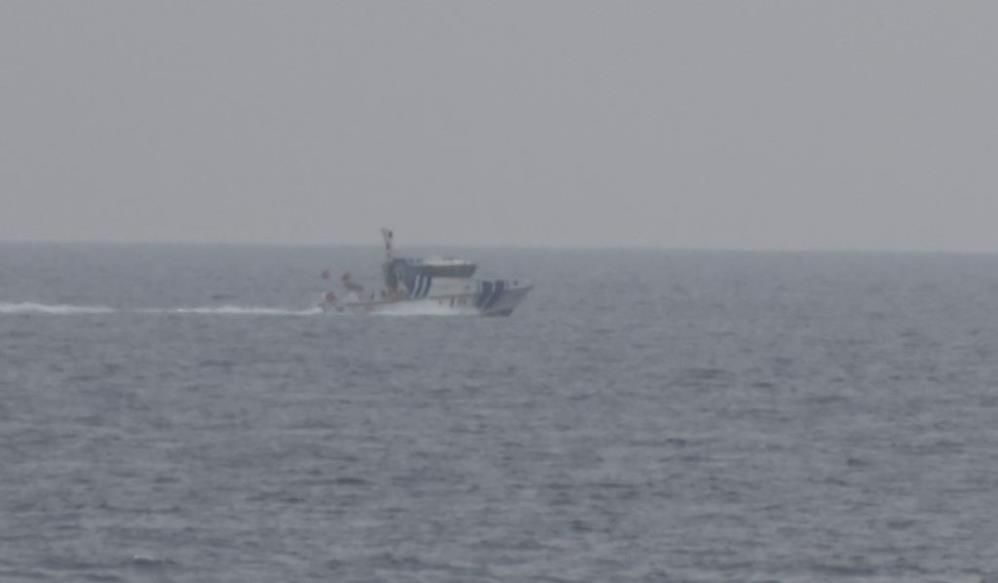 Antalya'da ekipleri alarma geçiren olay: Dev yük gemisi yan yattı!