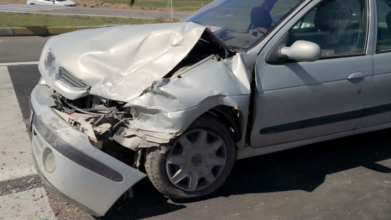 Depremzede aile Aksaray'da trafik kazası geçirdi hastaneye kaldırıldılar