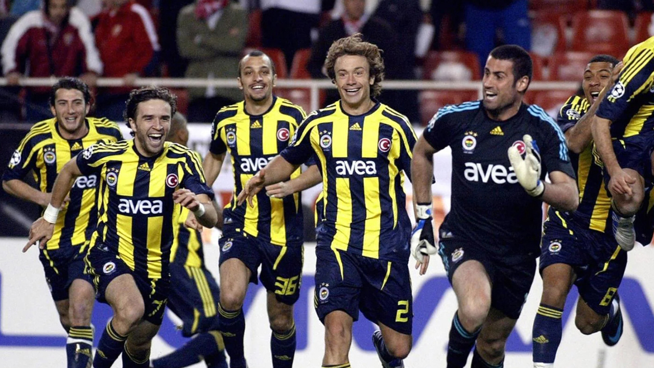 2008'in düğümü bu maçta çözülecek! Fenerbahçe Sevilla maçı şifresiz hangi kanalda?