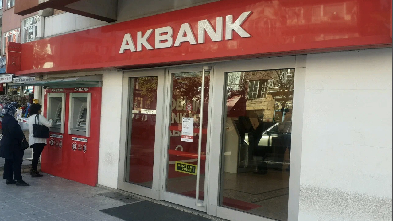 35 bin lira almak isteyen acele etsin Akbank ihtiyaç kredisi almak için süre daralıyor