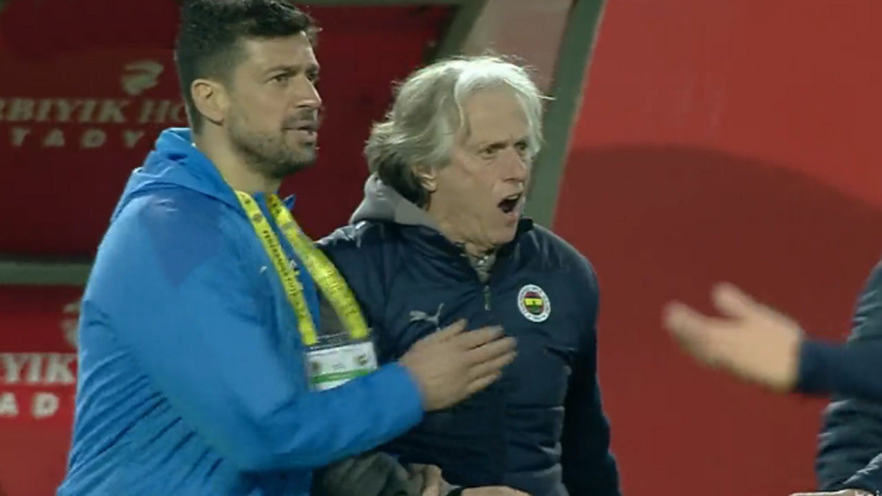 Jorge Jesus şoku! Beşiktaş derbisinde cezalı duruma düştü