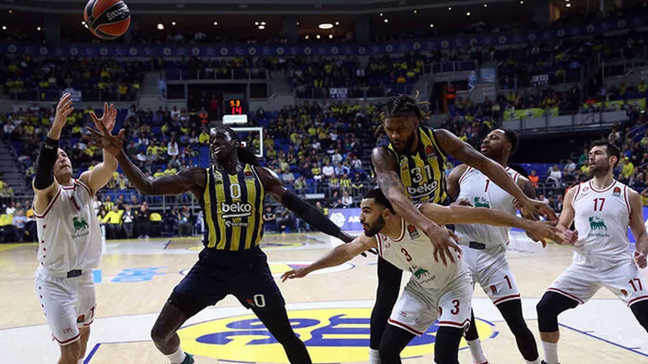 Fenerbahçe Beko evinde mağlup! Avrupa'da 12. yenilgi