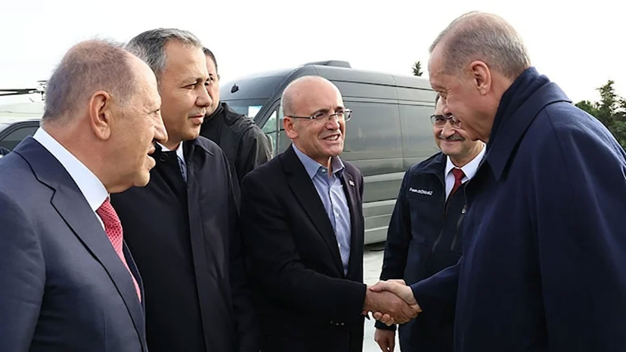 Mehmet Şimşek'ten AK Parti adaylığı açıklaması! Cumhurbaşkanı Erdoğan'la görüşmüştü