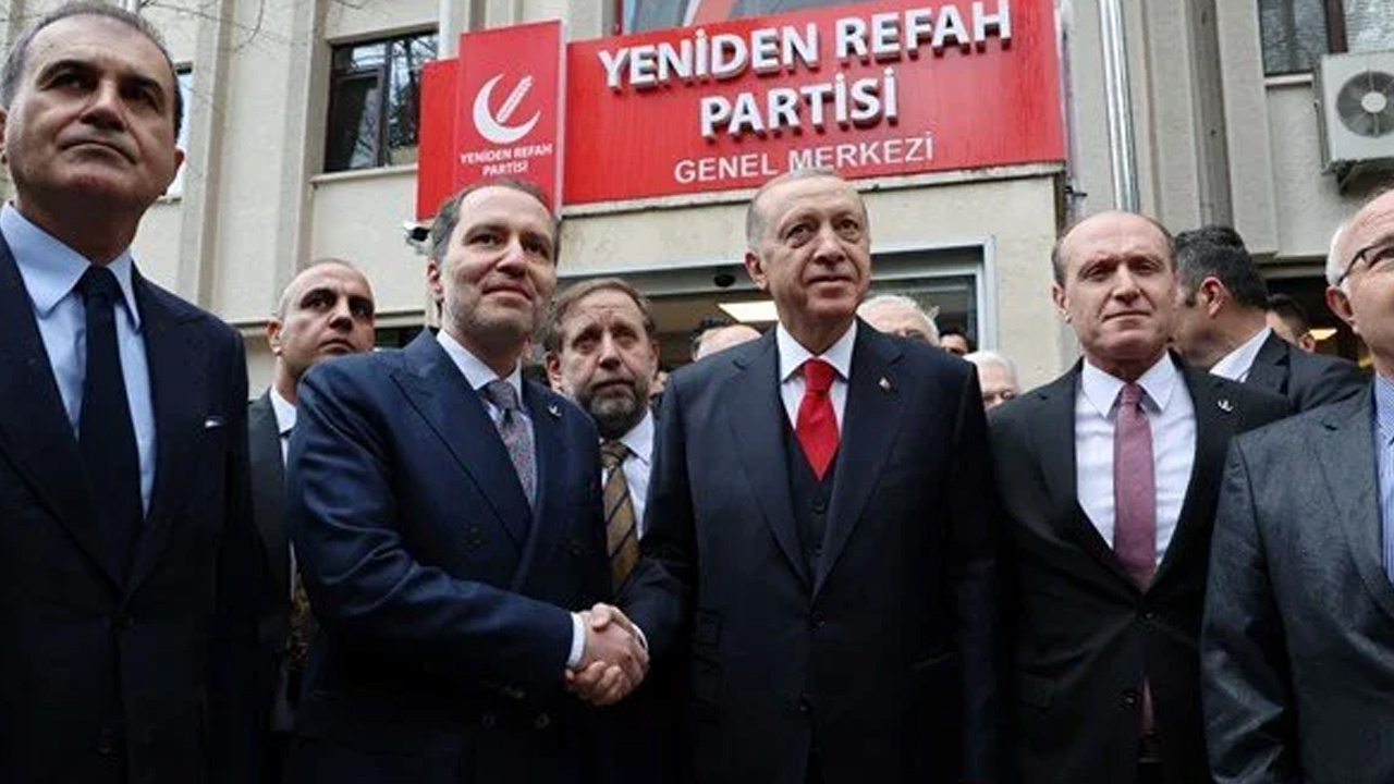 Cumhurbaşkanı Erdoğan, Yeniden Refah Partisi Genel Merkezi'nde Fatih Erbakan ile görüştü
