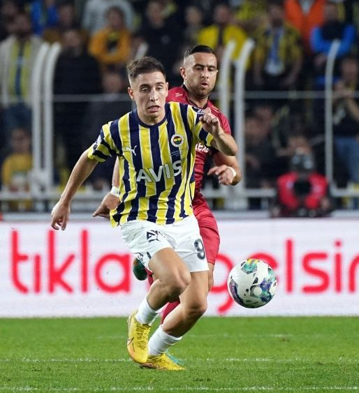 Fenerbahçe'de ayrılık sürprizi: Emre Mor sezon sonu yolcu! Yeni takımını duyurdular