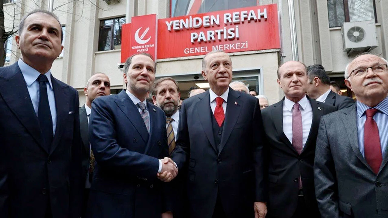Yeniden Refah Partisi'nde 14 il teşkilatı kazan kaldırdı! 'Erdoğan'a değil Kılıçdaroğlu'nu oy vereceğiz'