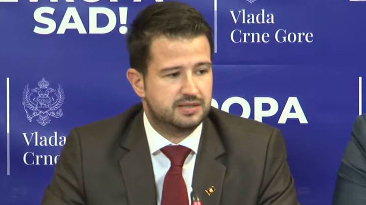 Karadağ'ın 30 yıllık lideri Milo Djukanoviç cumhurbaşkanlığı seçimlerini kaybetti