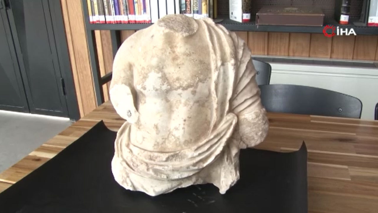 İstanbul Saraçhane'de Roma dönemine ait heykel bulundu