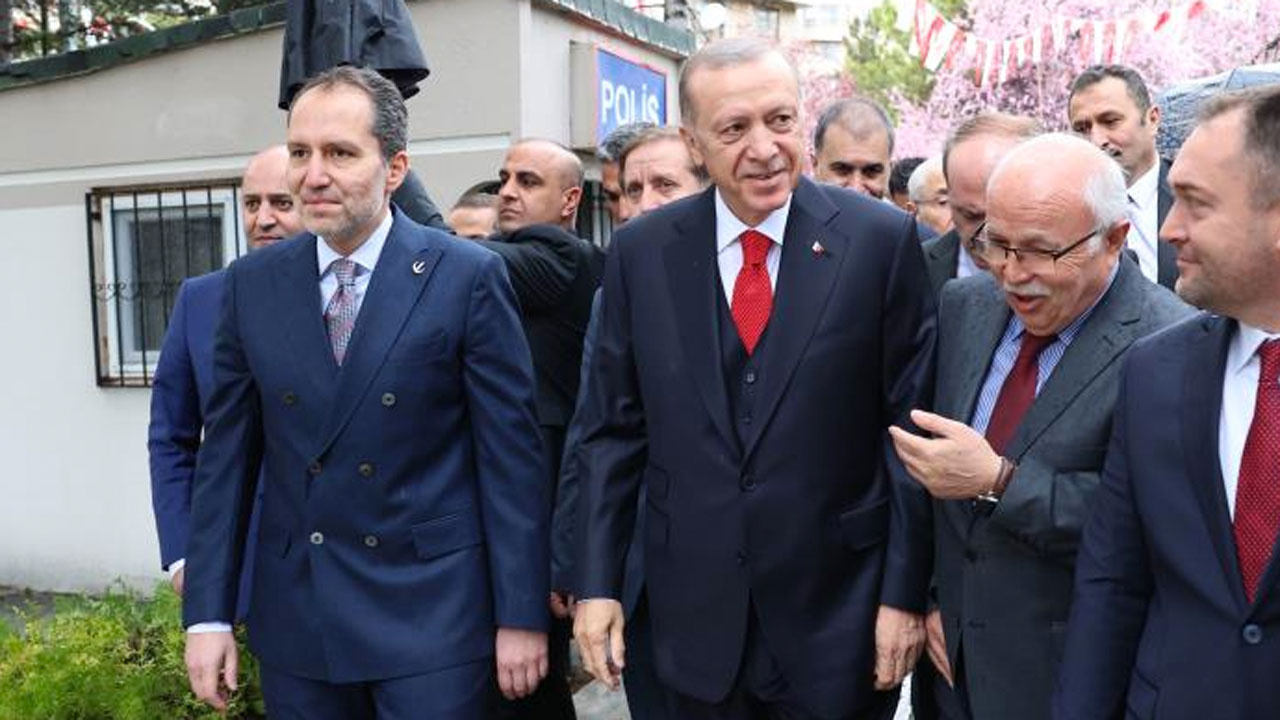 Yeniden Refah Partisi'den '14 il teşkilatı Kılıçdaroğlu'na oy verecek' iddiasıyla ilgili açıklama