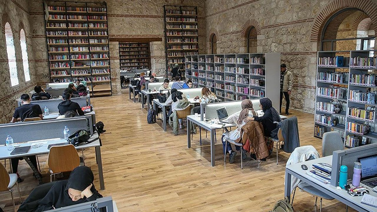 Rami Kütüphanesi'ni 600 binden fazla kişi ziyaret etti