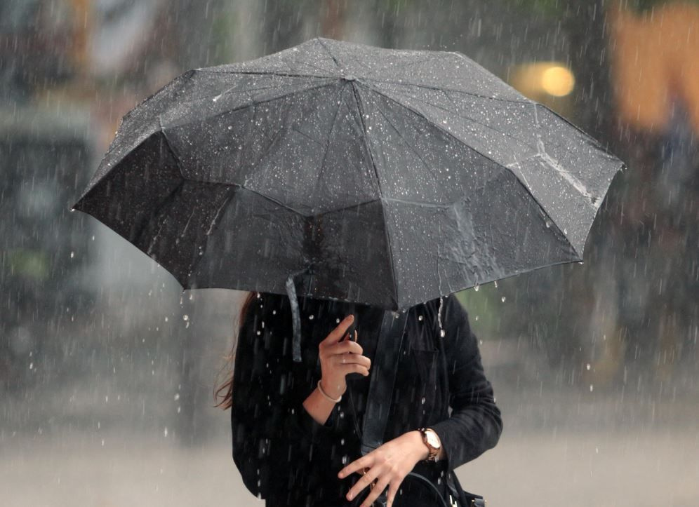 Bu saate çok dikkat edin: İstanbul'a kuvvetli yağış geliyor! Meteoroloji uzmanları uyardı