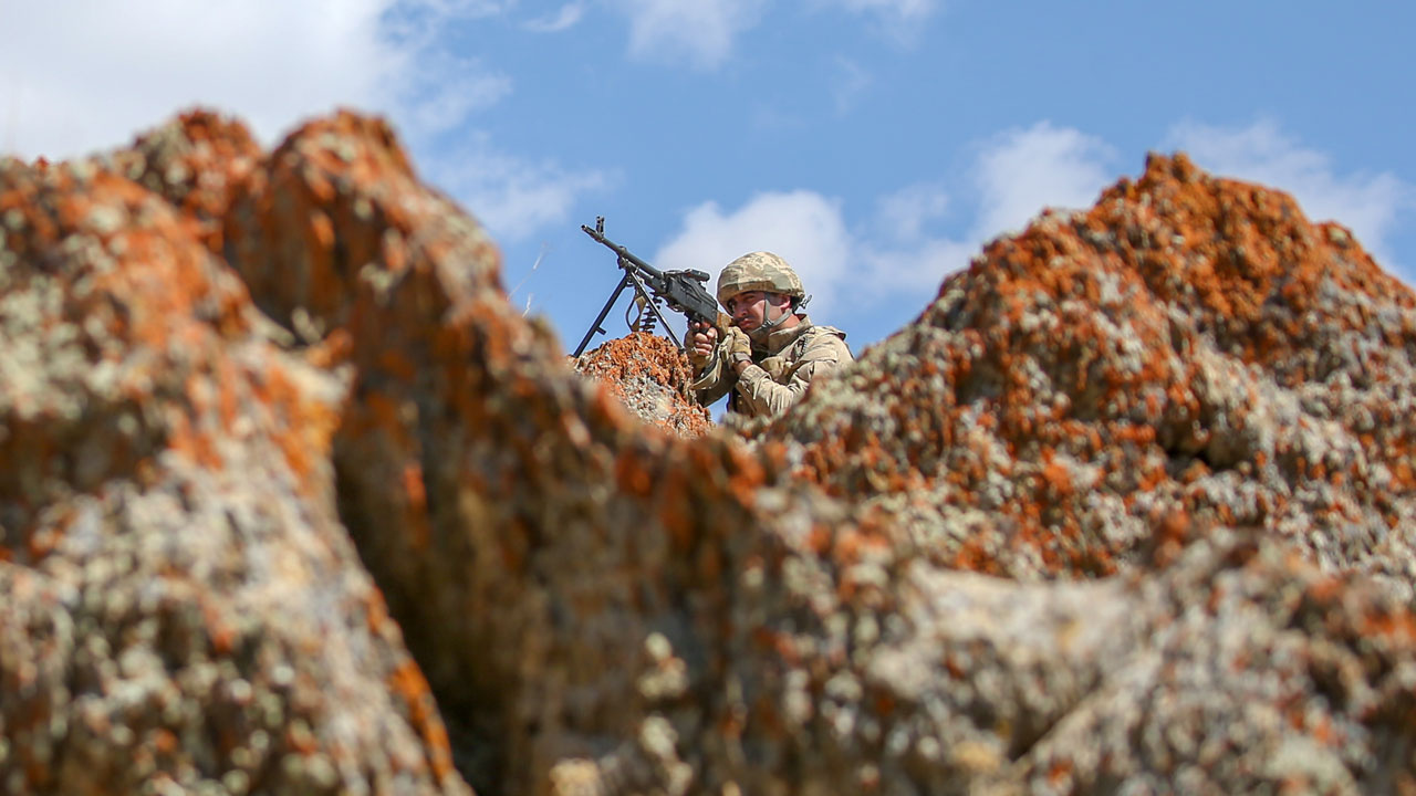 Pençe-Kilit Operasyonu bölgesinde PKK'ya bir darbe daha