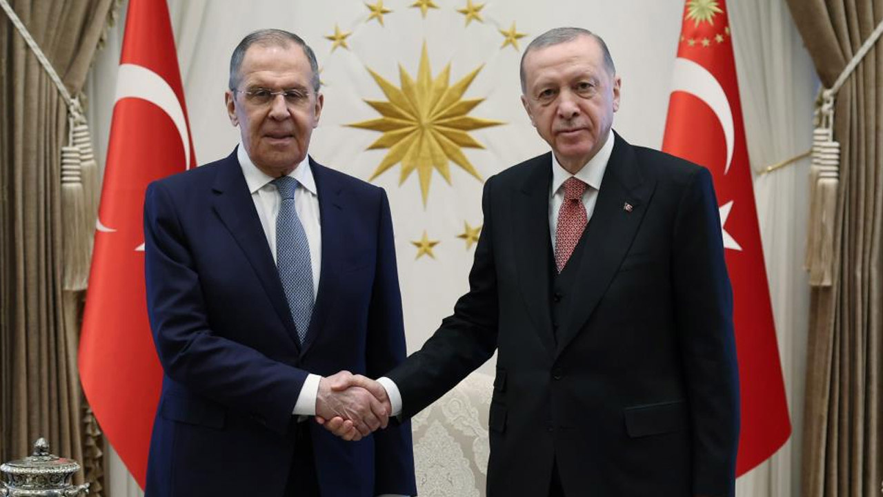 Cumhurbaşkanı Erdoğan, Rusya Dışişleri Bakanı Lavrov'la bir araya geldi