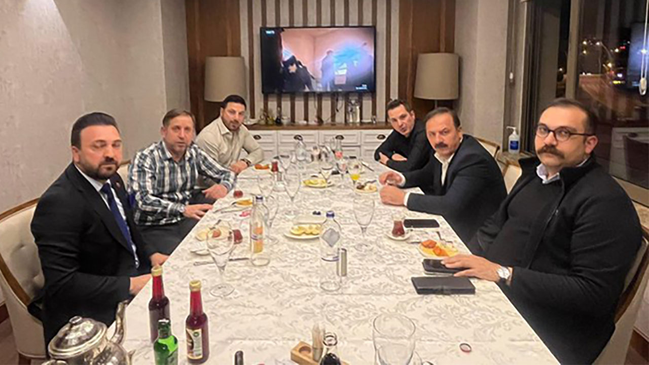 İYİ Parti'den istifa eden Yavuz Ağıralioğlu, Yeniden Refah Partili isimle görüştü! İftarda ne konuşuldu