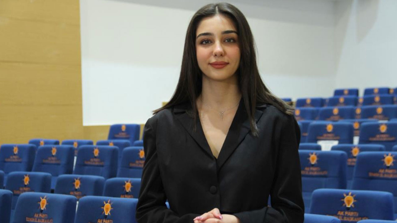 Türkiye'nin en genç milletvekili adayı İzmir'den