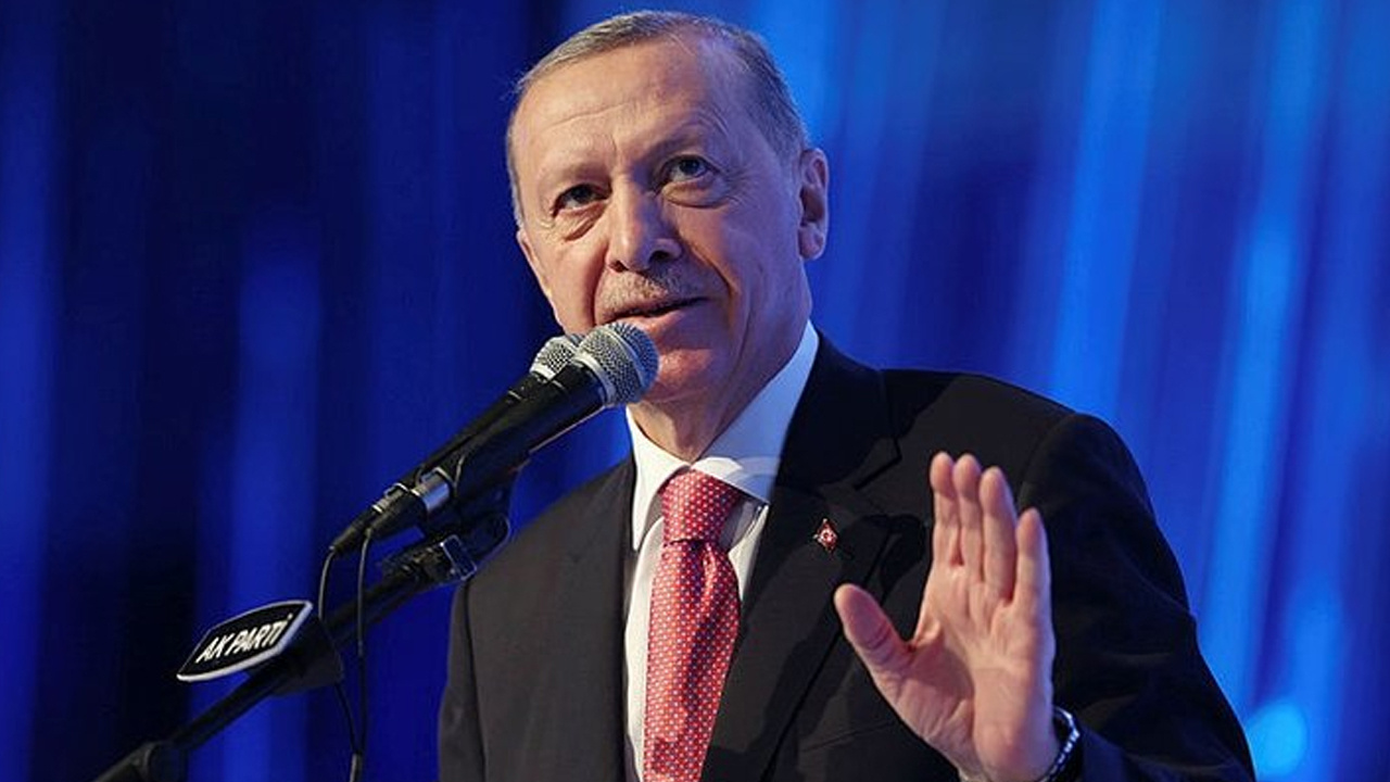 AK Parti'nin seçim beyannamesi açıklandı! Erdoğan'dan flaş mesajlar